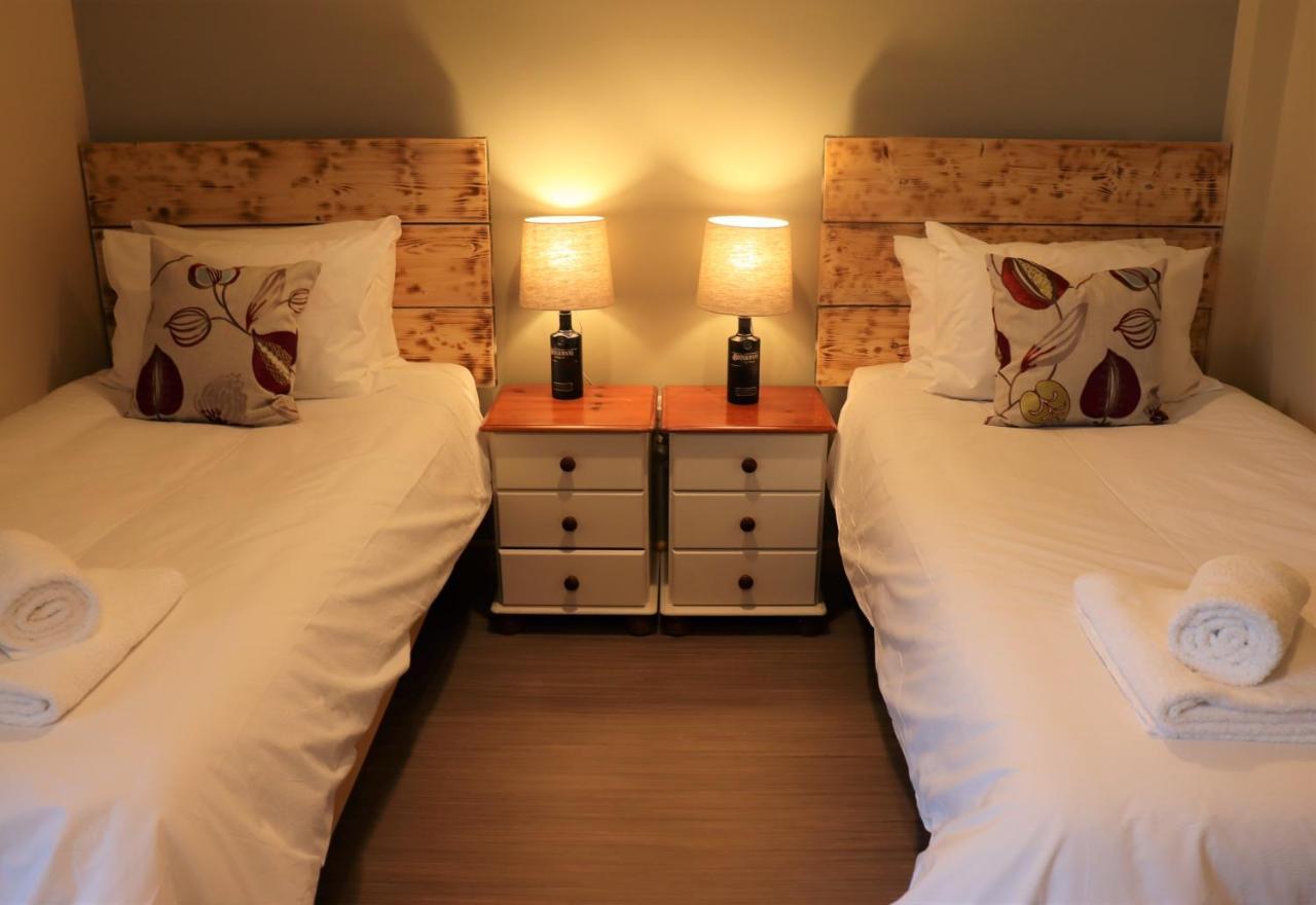 South Downs Eco Lodge & Camping East Meon Exterior foto